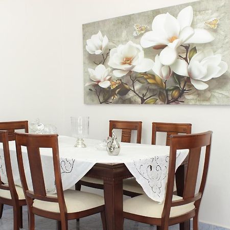 סרנדה Leva'S Apartments מראה חיצוני תמונה