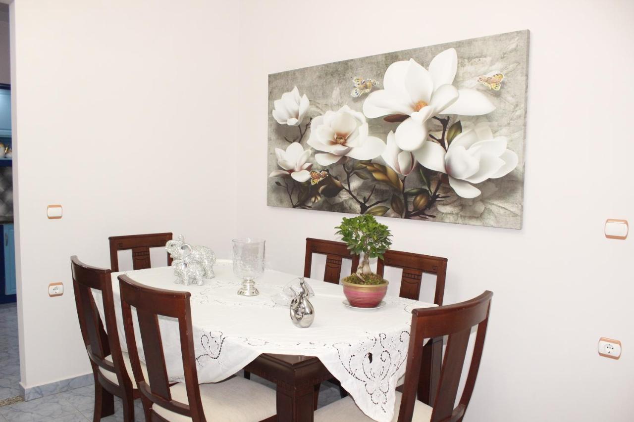 סרנדה Leva'S Apartments מראה חיצוני תמונה